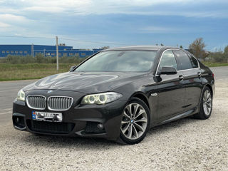 BMW 5 Series foto 2