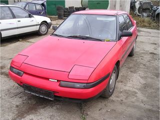 Mazda 323 foto 3