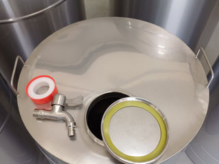 Butoi de vin inox 350 l TechnoWorker / Credit 0% / Livrare / Garantie 2 ani foto 8