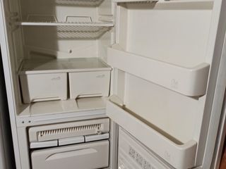 Продаю2-камерные холодильники "LG", "Стинол", "Атлант","Индезит. foto 6