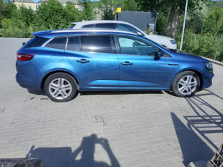 Renault Megane foto 1