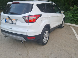 Ford Kuga foto 7