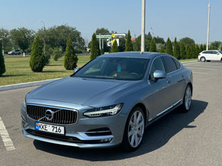 Volvo S90 foto 2