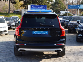 Volvo XC90 foto 17