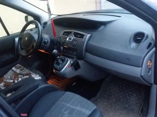 Renault Scenic foto 5