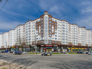 Apartament cu 4 camere, 140 m², Buiucani, Chișinău foto 20