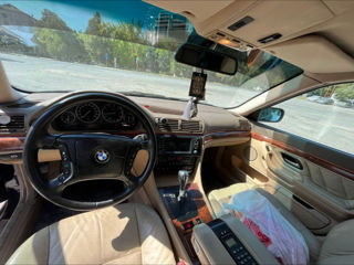 BMW 7 Series foto 10