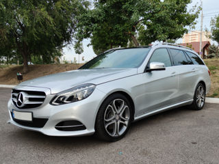 Mercedes E-Class Wagon, 2013