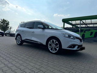 Renault Grand Scenic foto 2