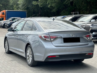 Hyundai Sonata foto 5