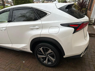 Lexus NX Series foto 6