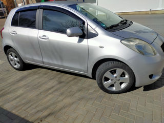 Toyota Yaris foto 5