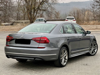 Volkswagen Passat foto 4