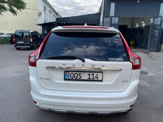 Volvo XC60 foto 13