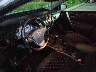 Toyota Auris foto 10