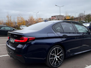 BMW 5 Series foto 5