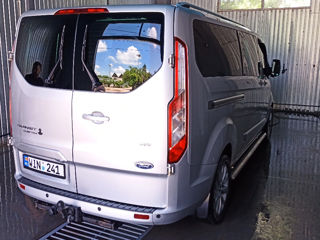 Ford Transit custom foto 9