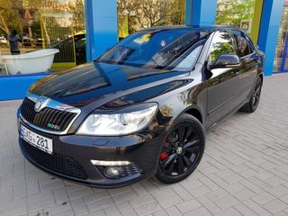 Skoda Octavia foto 1