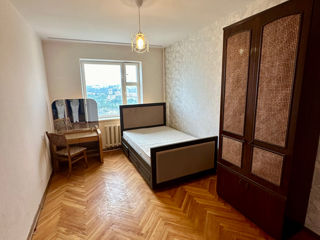 Apartament cu 4 camere, 80 m², Centru, Chișinău foto 4