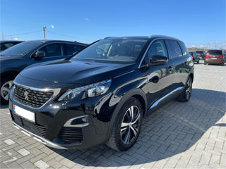 Peugeot 5008 foto 1