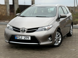 Toyota Auris foto 18