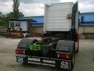 Renault Magnum 520 foto 1