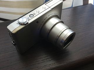 Nikon coolpiX S8000 foto 3