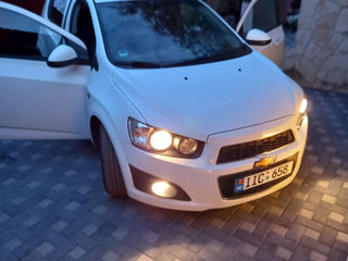 Chevrolet Aveo foto 3