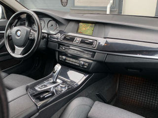 BMW 5 Series foto 6