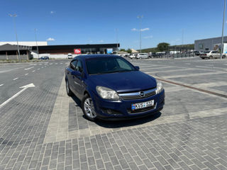 Opel Astra фото 4