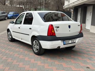 Dacia Logan foto 4