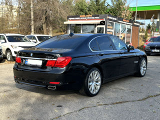 BMW 7 Series foto 4