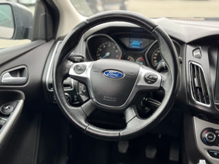 Ford Focus foto 11