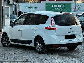 Renault Grand Scenic foto 3