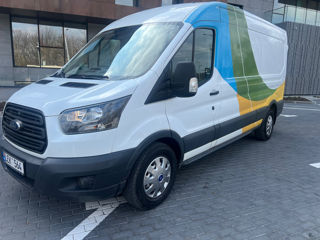 Ford Transit foto 1