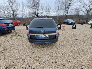 Opel Astra foto 3