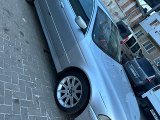 BMW 5 Series foto 5