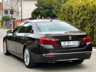 BMW 5 Series foto 2