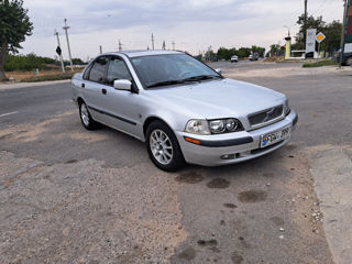 Volvo S40