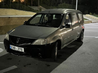 Dacia Logan foto 3