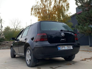 Volkswagen Golf foto 2