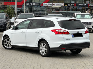 Ford Focus foto 5