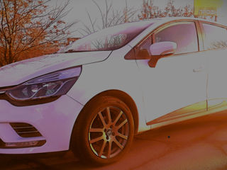 Renault Clio foto 3