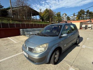 Renault Scenic foto 2