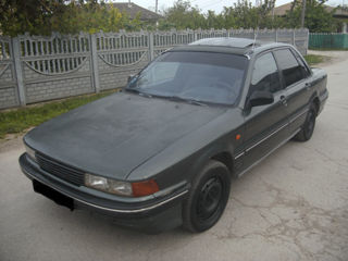 Mitsubishi Galant foto 6