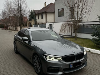 BMW 5 Series foto 2