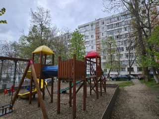 3-комн. кв., 72 м², 9/9 эт.