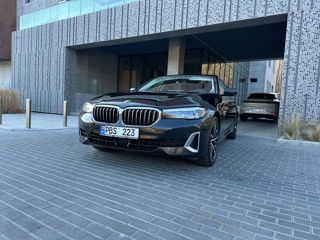 BMW 5 Series foto 4