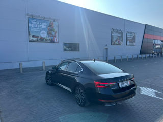 Skoda Superb foto 5