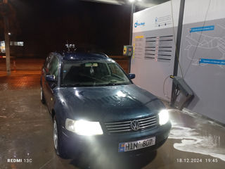 Volkswagen Passat foto 6